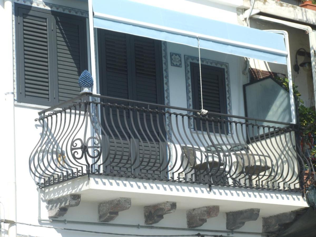 Casa Nicole Fronte Mare Villa Giardini Naxos Ngoại thất bức ảnh